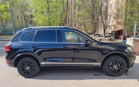Volkswagen Touareg III, 2013 год, 2 200 000 рублей, 3 фотография