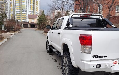 Toyota Tundra II, 2011 год, 4 600 000 рублей, 2 фотография