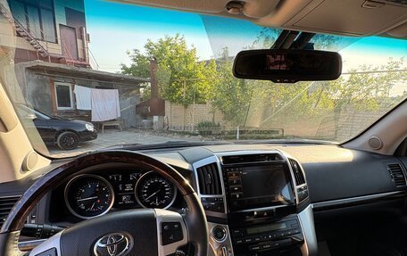 Toyota Land Cruiser 200, 2015 год, 4 600 000 рублей, 8 фотография