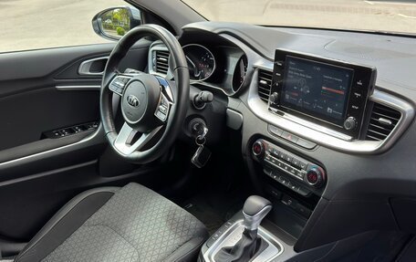 KIA cee'd III, 2020 год, 2 100 000 рублей, 12 фотография
