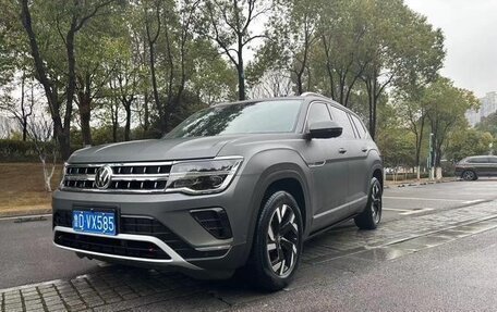 Volkswagen Teramont I, 2022 год, 3 800 000 рублей, 4 фотография