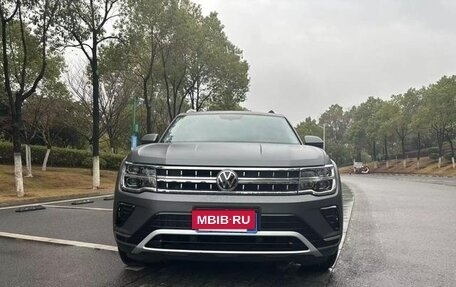 Volkswagen Teramont I, 2022 год, 3 800 000 рублей, 5 фотография