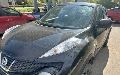 Nissan Juke II, 2013 год, 990 000 рублей, 2 фотография