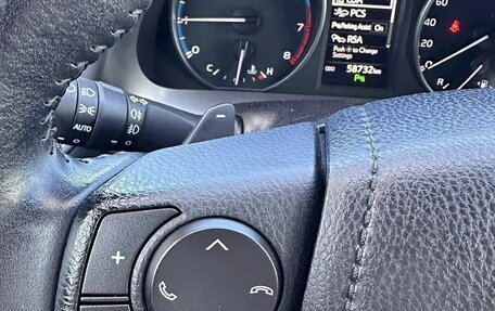 Toyota RAV4, 2018 год, 1 950 000 рублей, 4 фотография