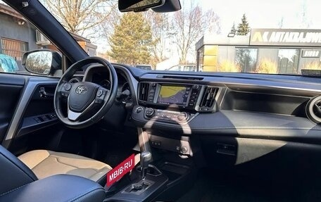 Toyota RAV4, 2018 год, 1 950 000 рублей, 18 фотография