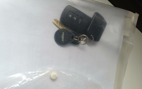 Toyota RAV4, 2018 год, 1 950 000 рублей, 34 фотография