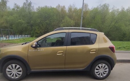 Renault Sandero II рестайлинг, 2016 год, 850 000 рублей, 4 фотография