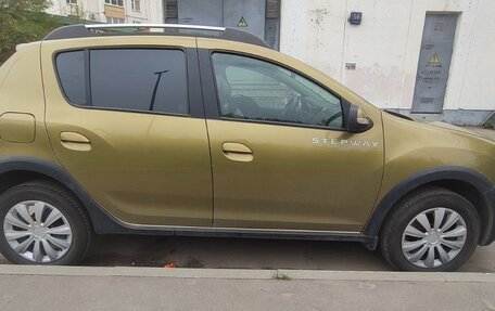 Renault Sandero II рестайлинг, 2016 год, 850 000 рублей, 5 фотография
