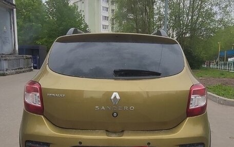 Renault Sandero II рестайлинг, 2016 год, 850 000 рублей, 2 фотография