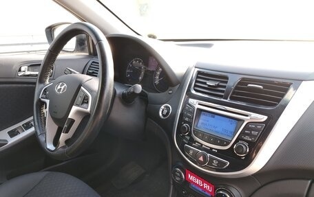 Hyundai Solaris II рестайлинг, 2012 год, 790 000 рублей, 6 фотография