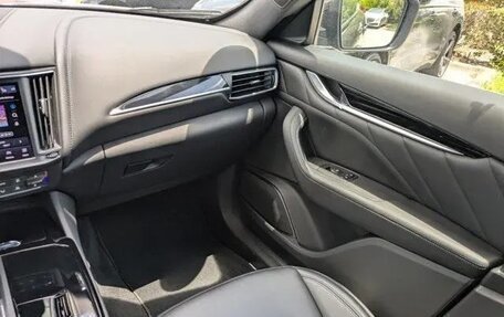 Maserati Levante I, 2021 год, 5 481 092 рублей, 13 фотография
