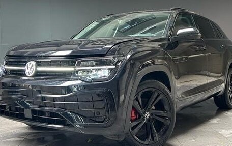 Volkswagen Teramont I, 2024 год, 5 290 000 рублей, 2 фотография