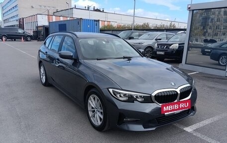 BMW 3 серия, 2020 год, 2 499 000 рублей, 3 фотография