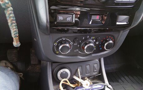Renault Duster I рестайлинг, 2017 год, 1 350 000 рублей, 17 фотография