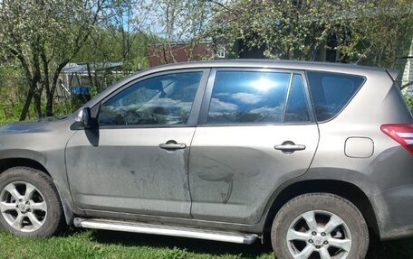 Toyota RAV4, 2011 год, 1 200 000 рублей, 2 фотография