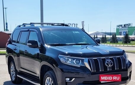 Toyota Land Cruiser Prado 150 рестайлинг 2, 2020 год, 5 400 000 рублей, 8 фотография