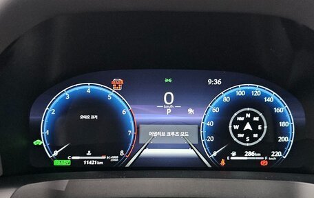 Toyota Alphard, 2023 год, 10 489 366 рублей, 8 фотография