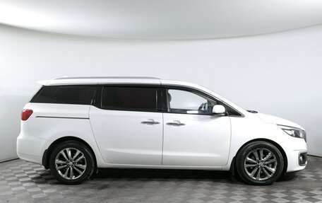 KIA Carnival III, 2018 год, 2 670 000 рублей, 4 фотография
