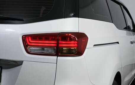 KIA Carnival III, 2018 год, 2 670 000 рублей, 26 фотография