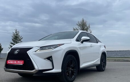 Lexus RX IV рестайлинг, 2016 год, 4 000 000 рублей, 2 фотография