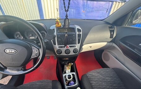KIA cee'd I рестайлинг, 2009 год, 580 000 рублей, 1 фотография