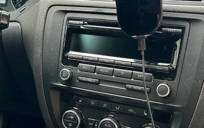 Volkswagen Jetta VI, 2013 год, 950 000 рублей, 1 фотография