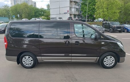 Hyundai Grand Starex Grand Starex I рестайлинг 2, 2015 год, 2 450 000 рублей, 7 фотография