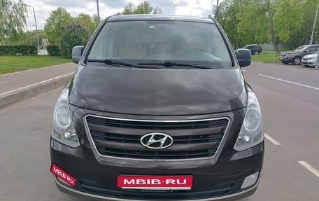 Hyundai Grand Starex Grand Starex I рестайлинг 2, 2015 год, 2 450 000 рублей, 4 фотография