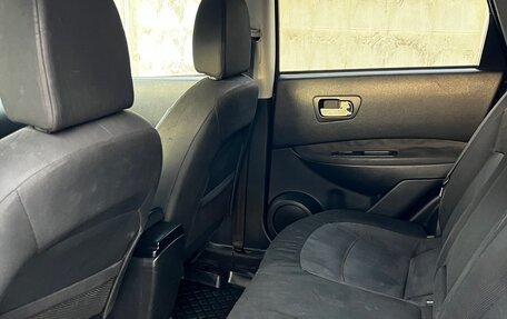 Nissan Qashqai, 2010 год, 850 000 рублей, 11 фотография