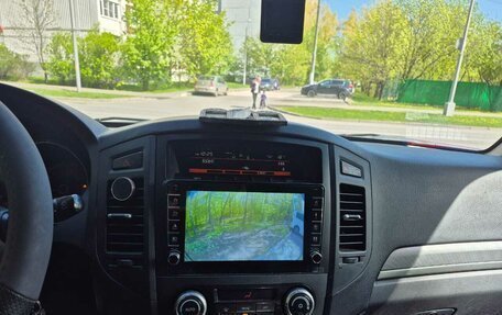 Mitsubishi Pajero IV, 2013 год, 2 050 000 рублей, 8 фотография