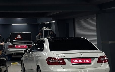 Mercedes-Benz E-Класс, 2012 год, 1 700 000 рублей, 11 фотография