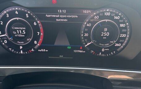 Volkswagen Tiguan II, 2018 год, 2 350 000 рублей, 7 фотография