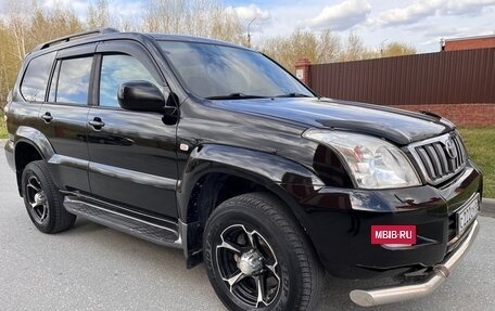 Toyota Land Cruiser Prado 120 рестайлинг, 2005 год, 2 420 000 рублей, 4 фотография