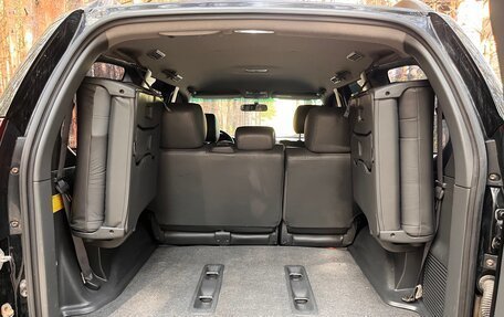 Toyota Land Cruiser Prado 120 рестайлинг, 2005 год, 2 420 000 рублей, 26 фотография