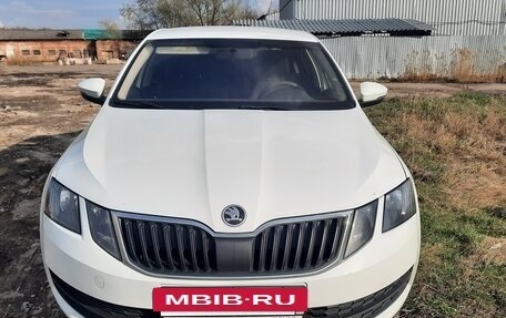 Skoda Octavia, 2017 год, 1 300 000 рублей, 2 фотография