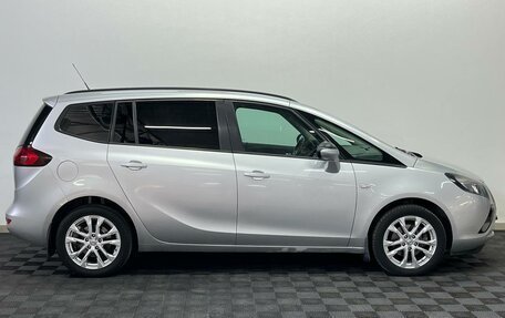 Opel Zafira C рестайлинг, 2013 год, 950 000 рублей, 4 фотография