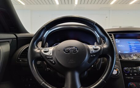 Infiniti QX70, 2014 год, 1 878 000 рублей, 16 фотография
