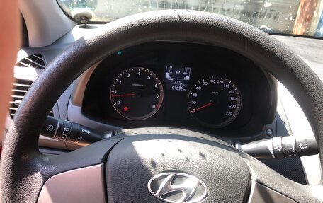 Hyundai Solaris II рестайлинг, 2016 год, 1 400 000 рублей, 14 фотография