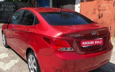 Hyundai Solaris II рестайлинг, 2016 год, 1 400 000 рублей, 27 фотография