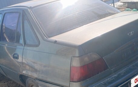 Daewoo Nexia I рестайлинг, 2003 год, 100 000 рублей, 4 фотография