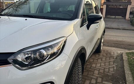 Renault Kaptur I рестайлинг, 2016 год, 1 750 000 рублей, 2 фотография