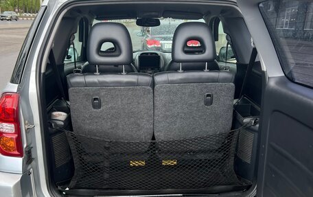 Toyota RAV4, 2003 год, 1 180 000 рублей, 12 фотография