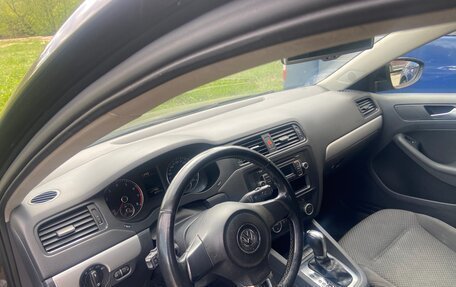 Volkswagen Jetta VI, 2012 год, 930 000 рублей, 6 фотография