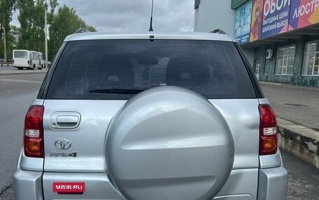 Toyota RAV4, 2003 год, 1 180 000 рублей, 4 фотография