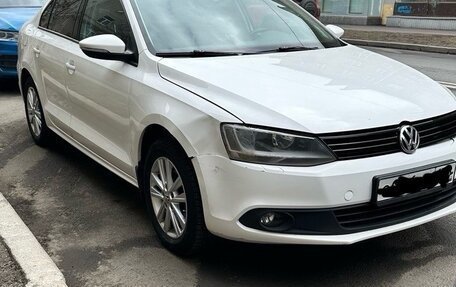 Volkswagen Jetta VI, 2013 год, 950 000 рублей, 5 фотография