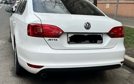 Volkswagen Jetta VI, 2013 год, 950 000 рублей, 8 фотография
