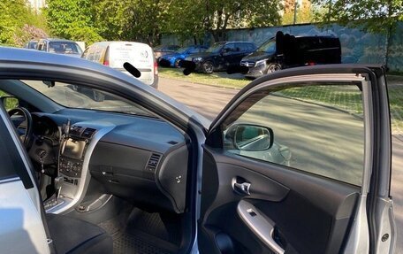 Toyota Corolla, 2011 год, 1 500 000 рублей, 14 фотография