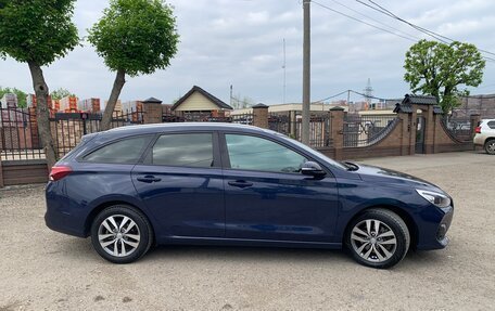 Hyundai i30 III, 2018 год, 1 990 000 рублей, 4 фотография