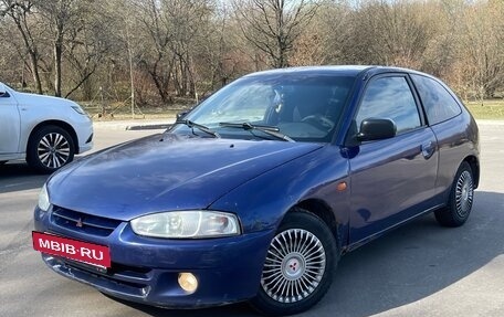 Mitsubishi Colt VI рестайлинг, 1999 год, 230 000 рублей, 16 фотография