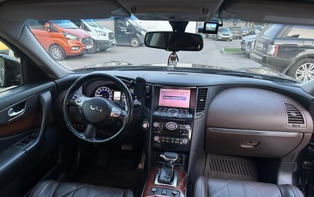 Infiniti FX II, 2012 год, 2 100 000 рублей, 16 фотография